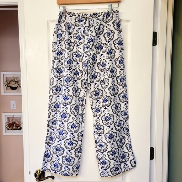 Roller Rabbit Pajama Set - Picture 6 of 9